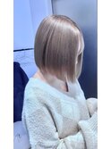 ミルクティーグレージュボブ 10代20代 大阪梅田  ハイトーンボブ