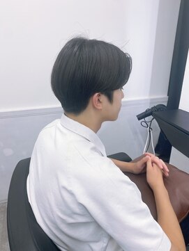 グランドライン(GRAND LINE) 《GRANDLINE友田千栄》ハンサムショート アッシュブラック