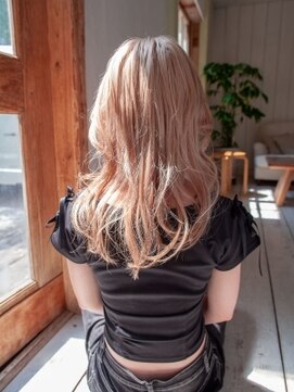 ヘアアンドリラクゼーション シャッセ(Hair&Relaxation SASE) ハイトーンレイヤー