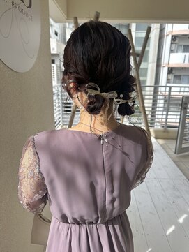 シールドヘアー 沖縄 新都心(C'LD Hair) ふわふわツインお団子
