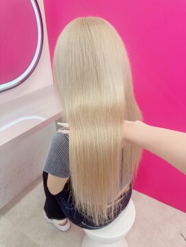 ロサ ファイブヘアー(Rosa..5Hair) 艶と透明感が魅力的！ハイトーンホワイト！