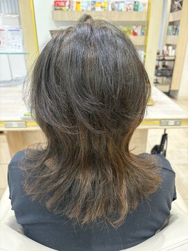 アッシュ 仙川店(Ash) 40代50代60代流しバングバタフライカットミディアムレイヤー