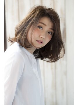 インコンプリート(In complete) 愛されカジュアルミディー