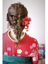 ヘアーガーデン バレッタ(hair garden barretta)&nbsp;ツヤ編みダウンスタイル