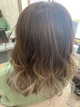 ジーナ 銀座(Zina) [SERI]ホワイトアッシュグラデーションカラー*