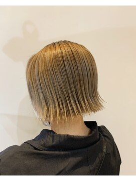 アノネ(anone) 切りっぱなし外ハネボブ