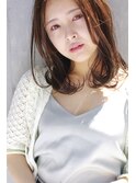 Sungoose カーキグレージュ大人かわいいフェザーバング