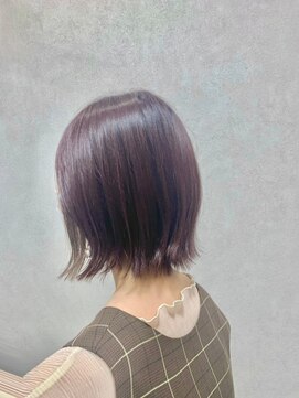 イーズヒュウ(ease HUE.) 外ハネボブ