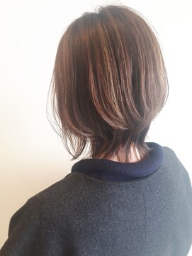 ヘアリゾートハピネス ミディアムウルフ
