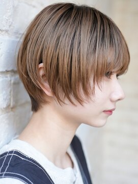 ソウ アオヤマ(SO aoyama) 20代30代40代 丸さのあるマッシュショート 大人かわいい