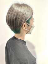 ネオヘアー 曳舟店(NEO Hair)&nbsp;ショート×インナーカラー/シルバー/デザインローライト/曳舟