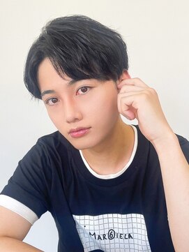 ツーダブルバイフィフス 西梅田店(WW.. by fifth) 毛流れセンターパートニュアンスパーマセンター分けメンズパーマ