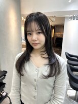 くびれレイヤー美髪ケアカラーエアリーロングピンクブラウン