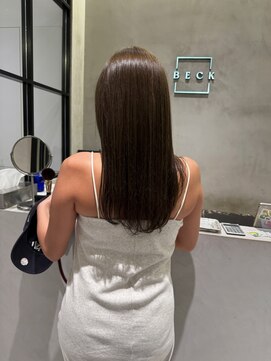 ベック(BECK) 透明感カーキベージュ