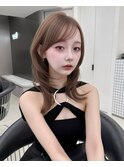 ミディアムレイヤーカット/髪質改善/韓国/前髪/新宿/ブリーチ