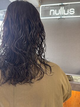 ヌル ヘア デザイン(nullus hair desigh) nullus】ゆるふわウェーブ×艶カラー