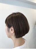 ショートボブ