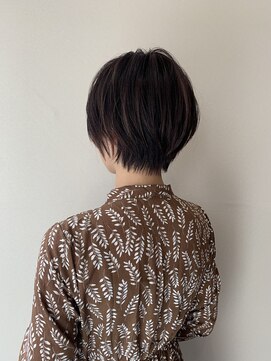 マグ ギンザ(mag ginza) 【絶壁解消】前下がりくびれショート×イルミナベリーショコラ