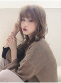くびれヘア＃黒髪ショートパーマエアリーミディホワイトアッシュ