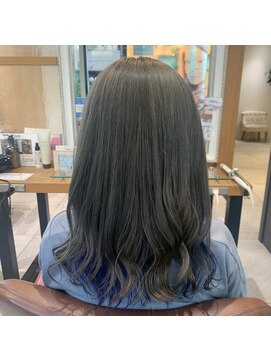 ネオリーブルカ 御茶ノ水店(Neolive Luca) アッシュシルバー×ブルーバイオレット