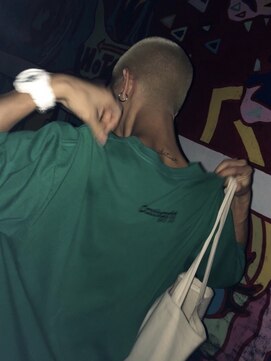 ピチカートシータ(pizzicato cita) 【金髪ボウズ】抜きっぱなしブリーチ×ボウズ