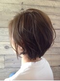 前下がりショートボブ