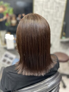 アローズ 久留米店(arose) 20代30代40代イヤリングカラー×ナチュラル×小顔×切りっぱなし