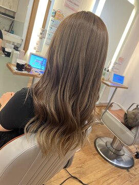 クレア 茅ヶ崎(CREA) オールシーズン人気ミルクティーカラー(^^)