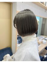 ロンドプランタン 恵比寿(Lond Printemps)&nbsp;韓国風ミニボブブリーチなしアッシュグレージュ【中居】