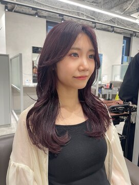 キートス(Kiitos) ワンカールレイヤーロングチェリーレッド