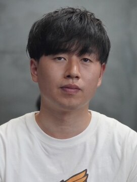 ノーエン(noen) メンズマッシュパーマニュアンスパーマスパイラルパーマ刈り上げ