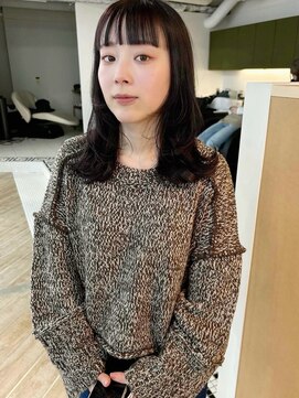 ラヴィズム(LUVISM) ◎韓国ヘアー顔周りレイヤーおくれ毛前髪万代新潟