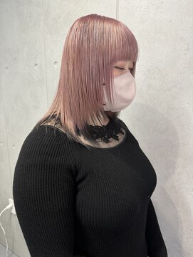 レオクマ(REOKUMA) ピンク/エンドカラー/ツヤストレート/ハイトーン