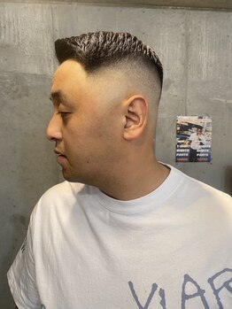 【伊丹駅徒歩5分】Good Place&thing人気のスキンフェードスタイルもお任せ！身だしなみメンテもしっかり◎