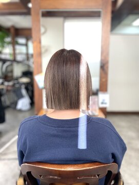 ヤソ(yaso) 切りっぱなしボブ