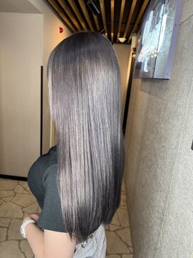 ラピス 名古屋 栄店(Lapis) グレイアッシュ