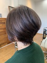 フリー(Free)&nbsp;40代50代60代◎前下がりショートヘア/ショートボブ/前下がりボブ