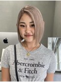 ミルクティーベージュ春色ハイトーンボブ