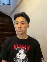 ビーバイエイトジェンツ(Bee by EIGHT GENTS) リバースセンターパート/ニュアンスパーマ/ダウンバング/心斎橋