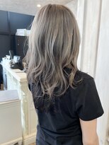 キャアリー(Caary) Caary20代30代40代50代Caaryハッシュカット シースルーバング
