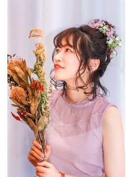 ミューテ(Mu-te) 小悪魔ガーリー お団子ヘア