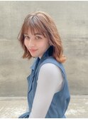 大人気☆小顔に見える前下がりミニボブ