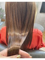 カームバイリコ 学芸大学(calm by liko)&nbsp;美髪/大人かわいい/こなれミディ/サンドベージュ[学芸大学]