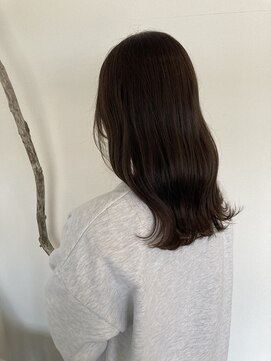 オーシー 四ツ井店(O'sea) くすみカラー