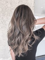 ロサ ブランシェ バイ エスト(Rosa Blanche by est)&nbsp;バレイヤージュ