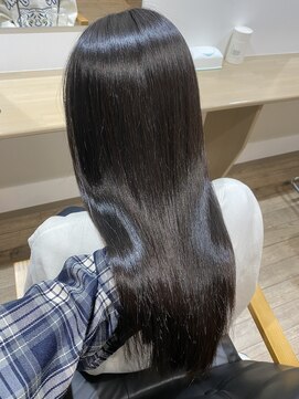ハチ(hachi) うるつやヘアー