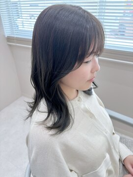 ジーナ 横浜(Zina) 小顔に見える顔まわりカット♪