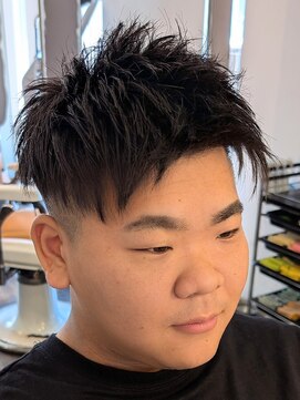 ボイスバーバー 高野店(VOICE BARBER) 大人ジェットモヒカン