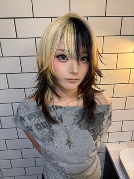 ベレーザ 渋谷(BELEZA) 15728ブリーチ＆ダブルカラー金髪黒髪アッシュレイヤーウルフ