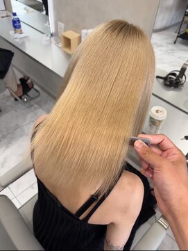 キング 心斎橋店(K!ng) 縮毛矯正髪質改善レイヤーカットトリートメント心斎橋美容室